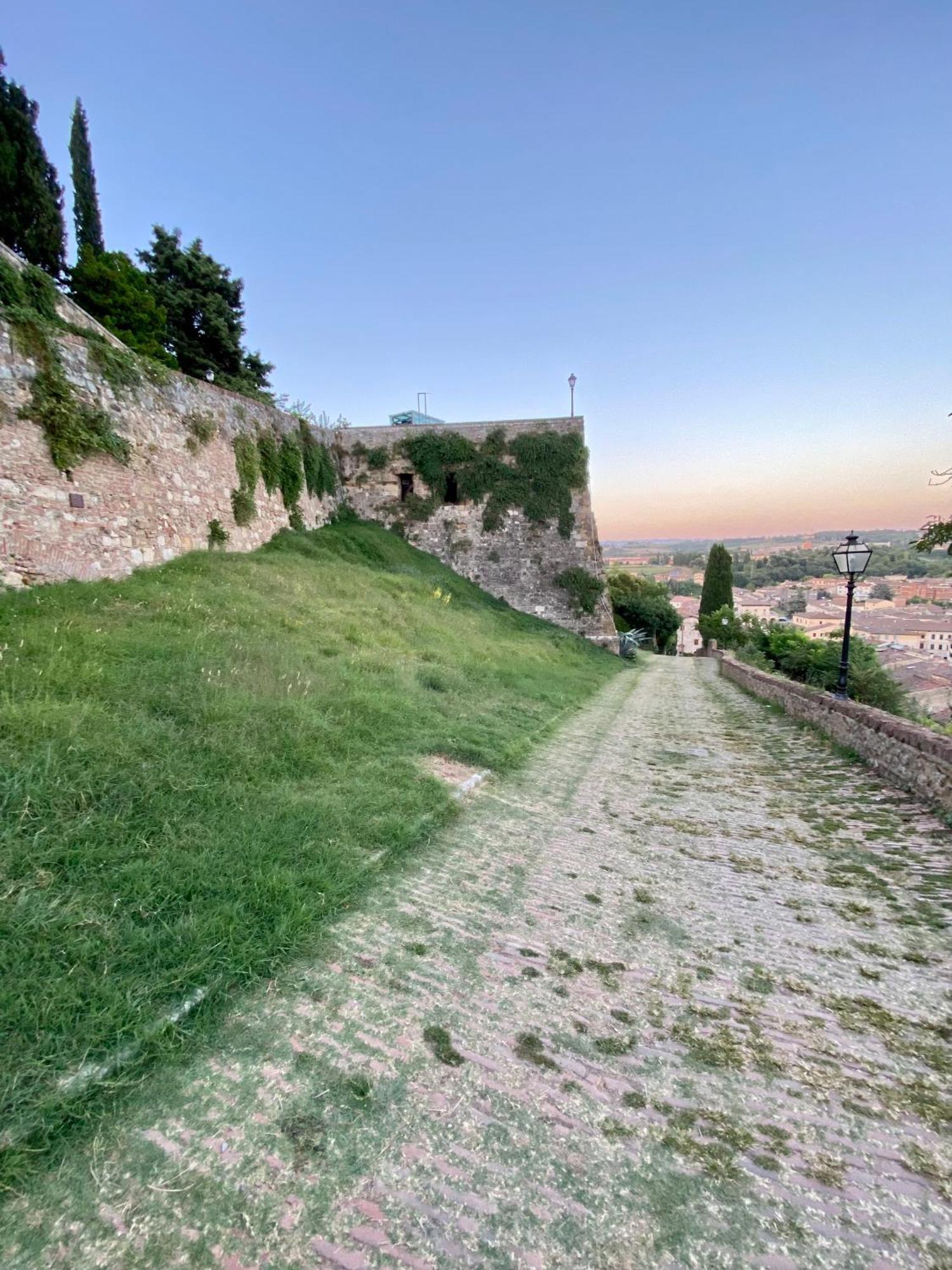 La Torre Di Canonica Colle di Val d'Elsa Exterior foto